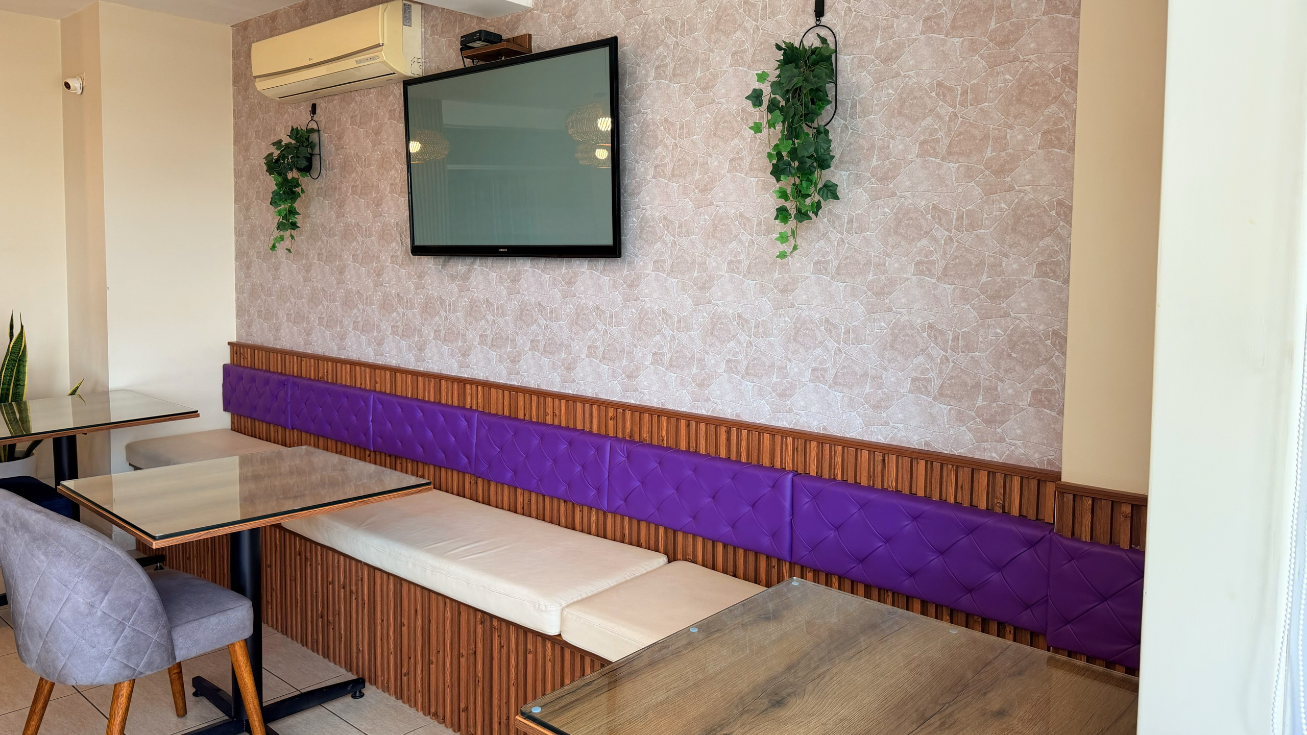 Breakfast area at Cacique Hotel in Castilla, Piura